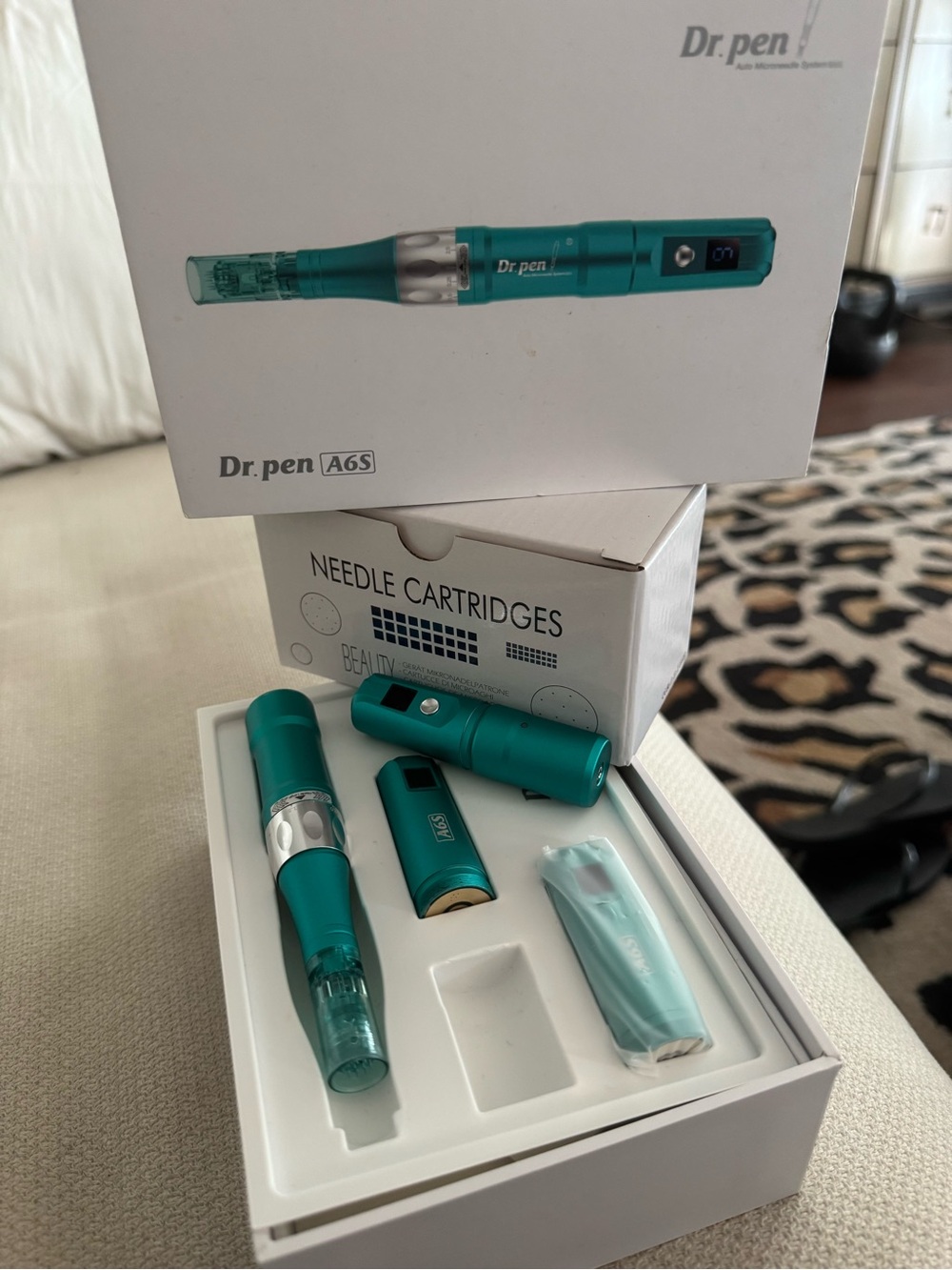 Dr. pen A6S Teal Microneedling Pen - Professional Skincare Tool